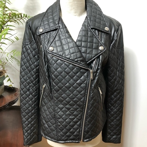 𝅺bcbgeneration‎ Faux Leather Quilted motorcycle Jacket size XL - Picture 1 of 11